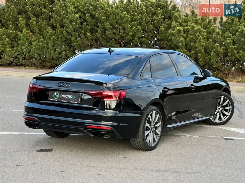 Седан Audi A4 2021 в Києві