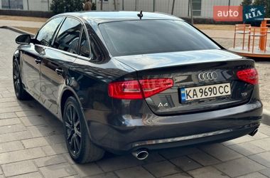 Седан Audi A4 2013 в Києві