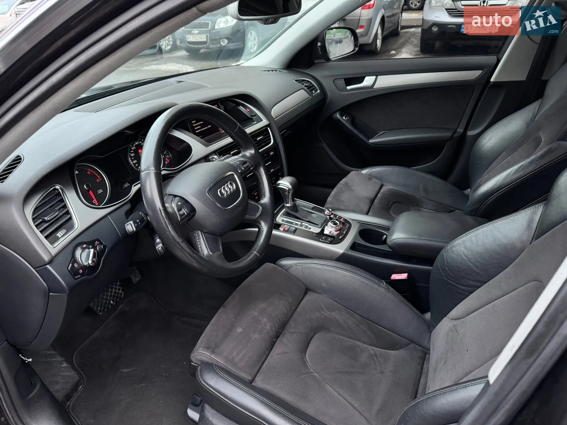 2013 Audi A4 - мініатюра 33