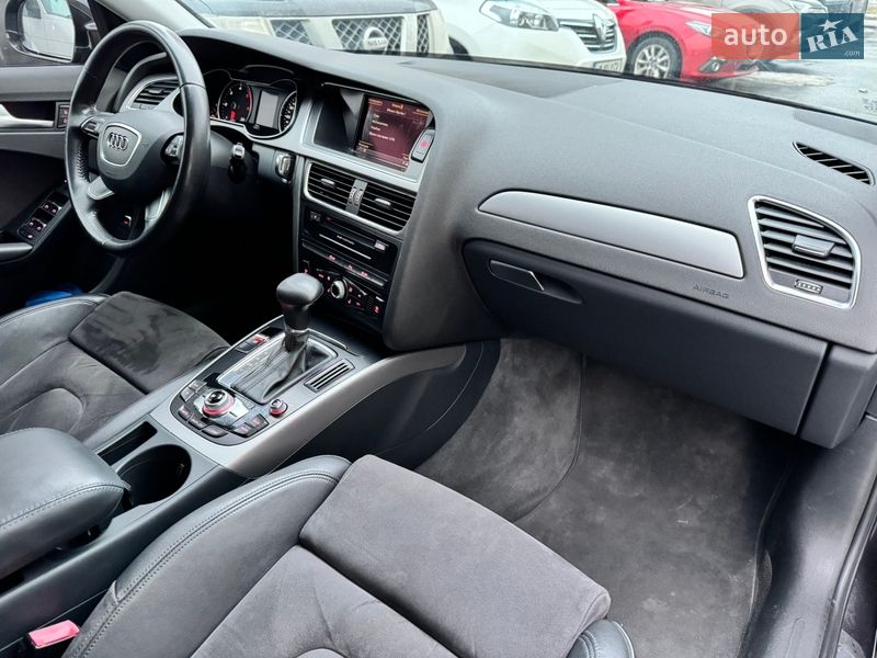 Седан Audi A4 2013 в Києві