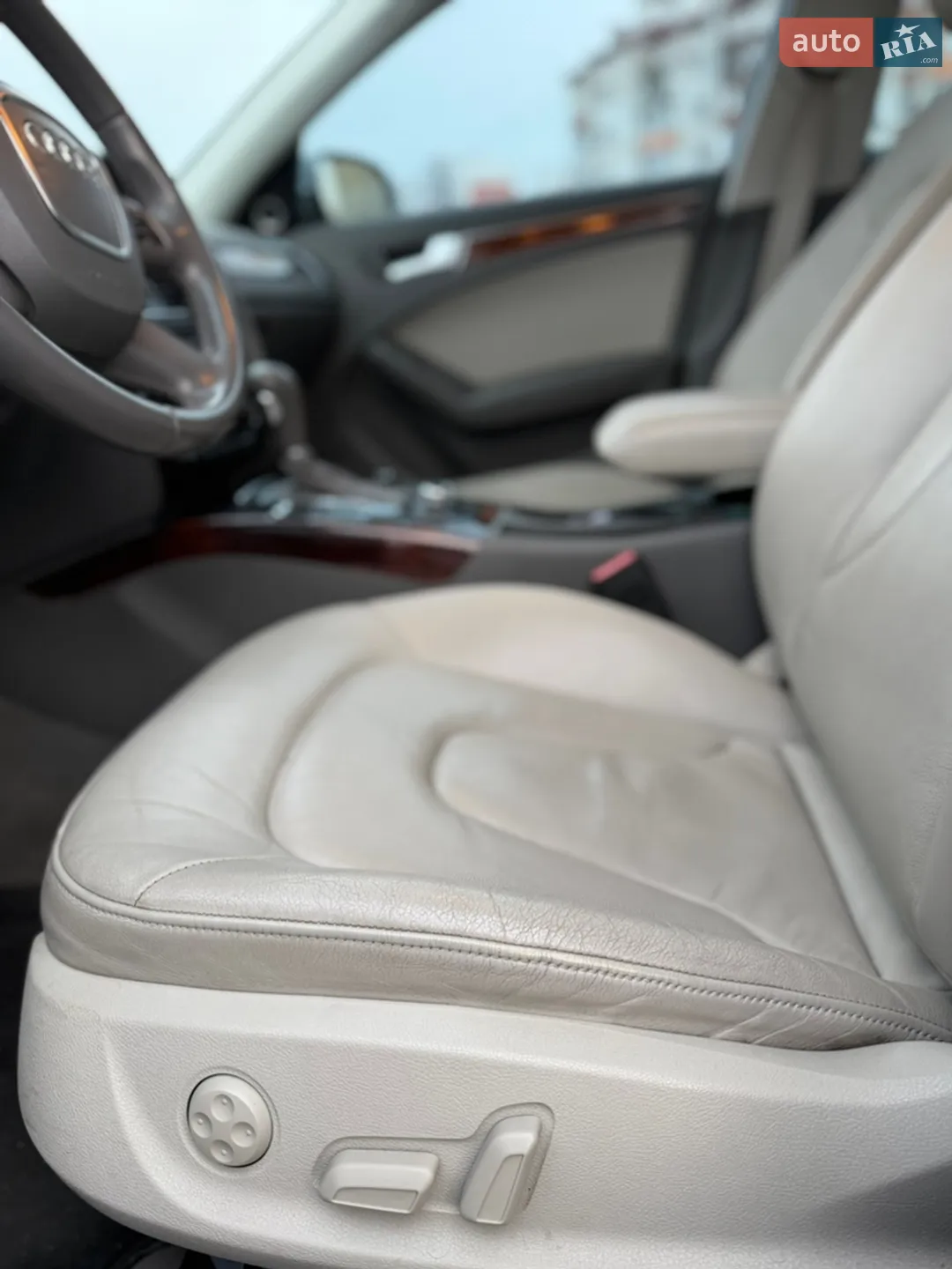 2012 Audi A4 - мініатюра 20