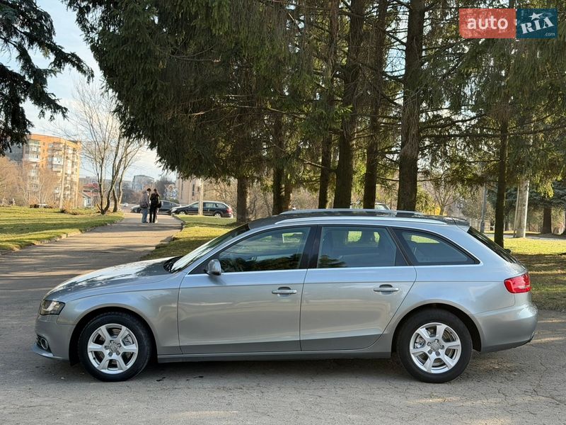 Універсал Audi A4 2010 в Рівному