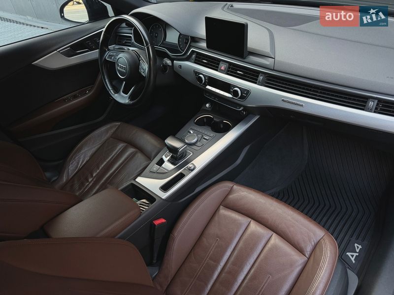 Седан Audi A4 2016 в Кропивницком