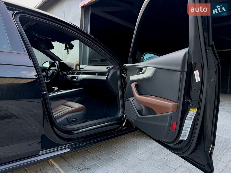 Седан Audi A4 2016 в Кропивницком