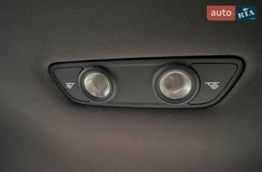 Седан Audi A4 2018 в Киеве