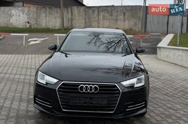 Седан Audi A4 2017 в Ромнах