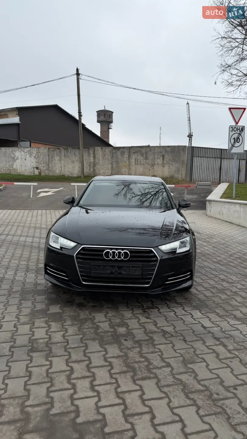 2017 Audi A4 - фото 1