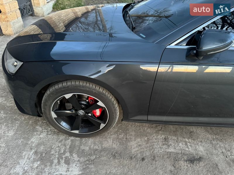 Седан Audi A4 2016 в Одессе