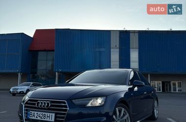 Седан Audi A4 2017 в Кременчуге