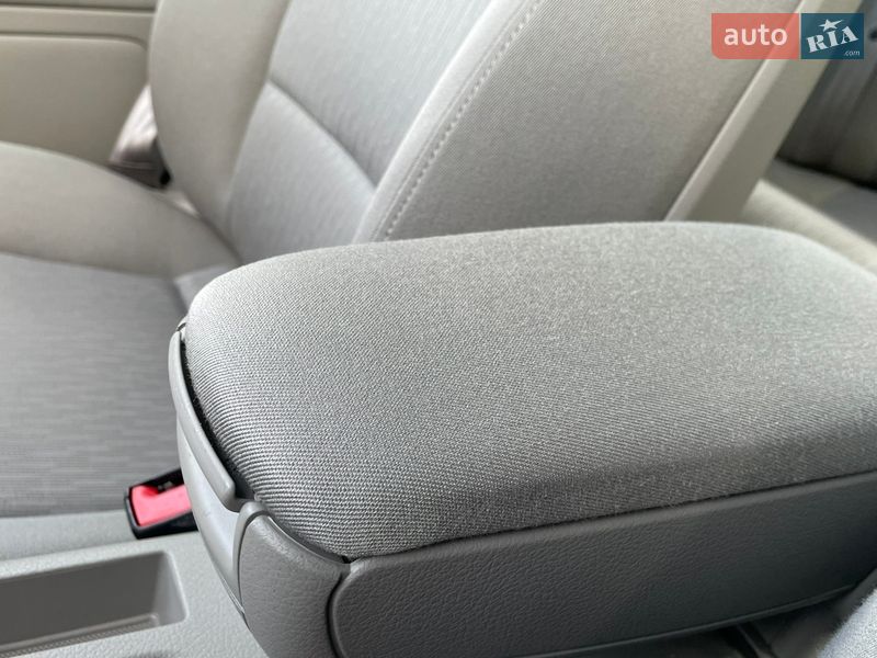 Седан Audi A4 2006 в Сарнах фото 127 Седан Audi A4 2006 в Сарнах