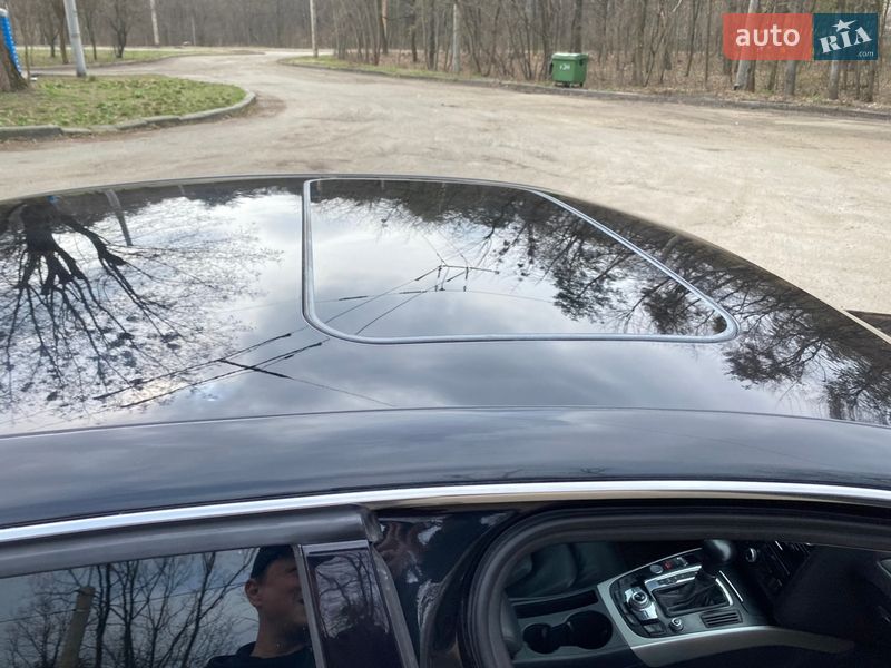 Седан Audi A4 2013 в Киеве