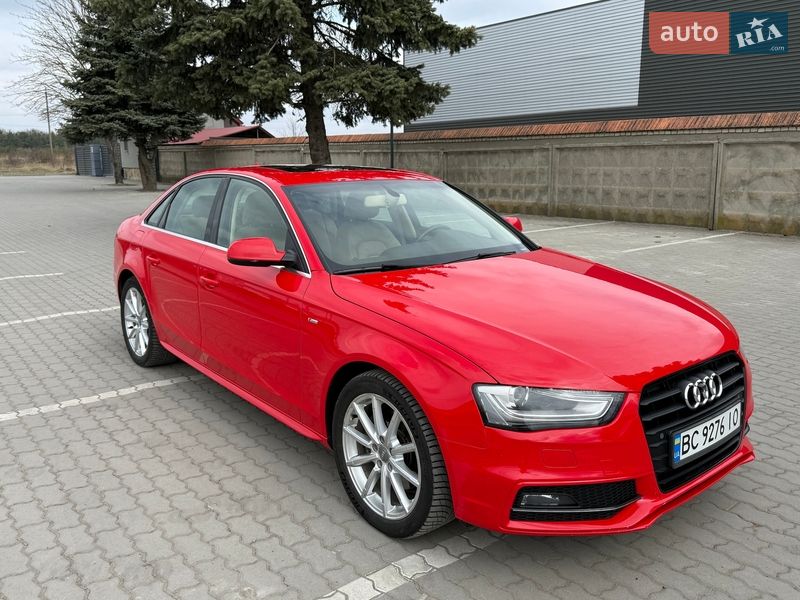 Седан Audi A4 2015 в Радехове