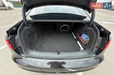Седан Audi A4 2017 в Львове