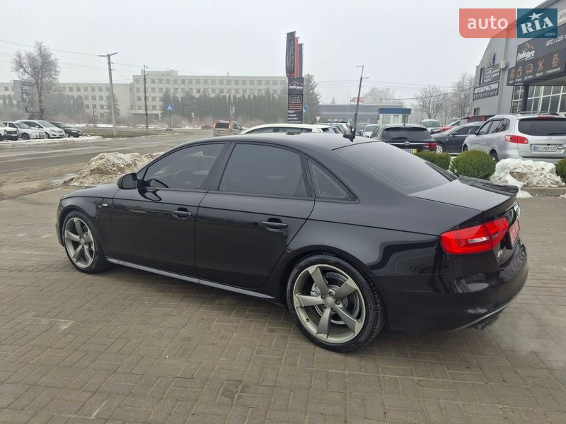Седан Audi A4 2015 в Кам'янець-Подільському