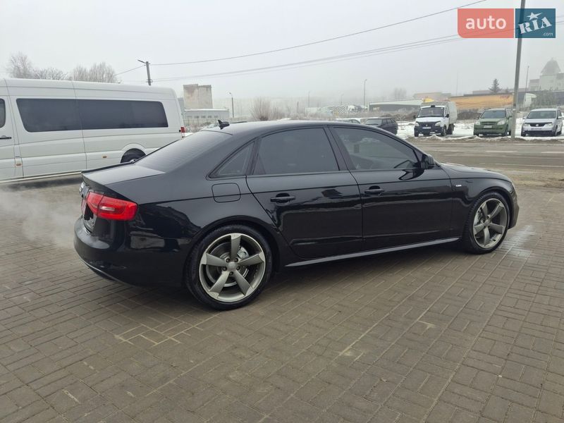 Седан Audi A4 2015 в Кам'янець-Подільському