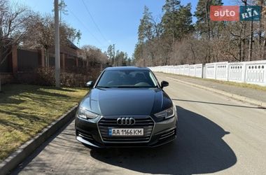 Седан Audi A4 2017 в Киеве