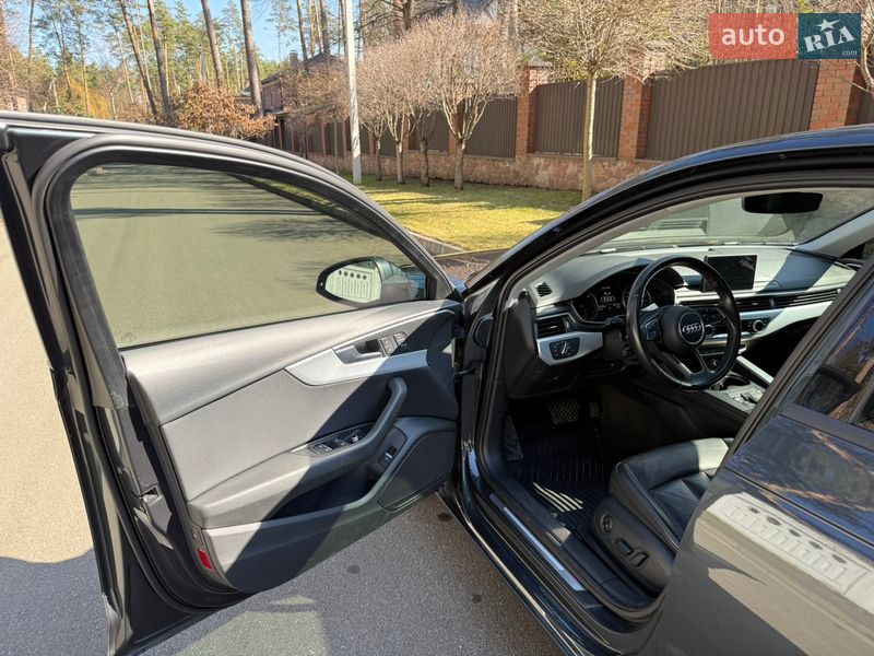 Седан Audi A4 2017 в Киеве