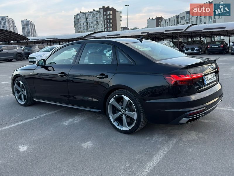 Седан Audi A4 2020 в Киеве