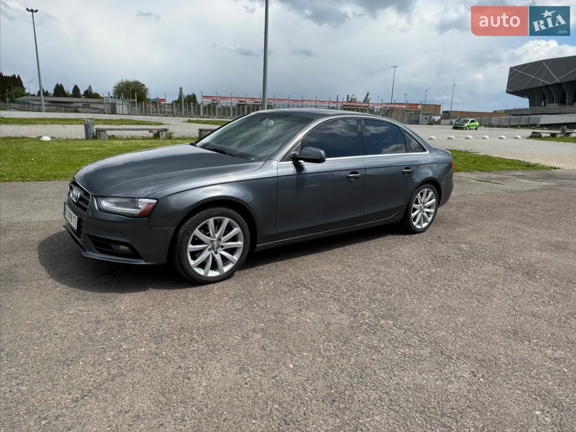 2012 Audi A4 - мініатюра 3