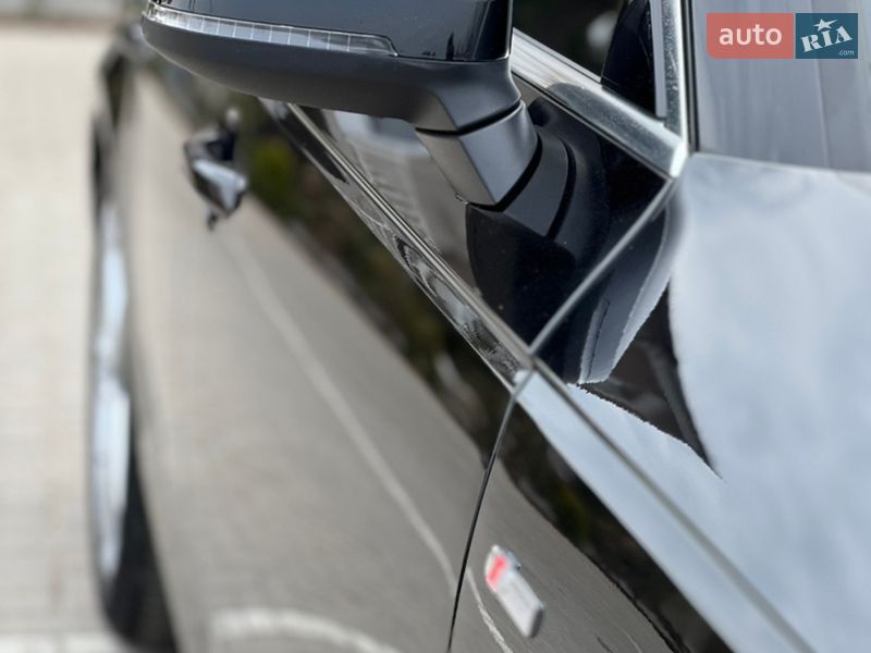 Універсал Audi A4 2017 в Чернівцях фото 3 Універсал Audi A4 2017 в Чернівцях