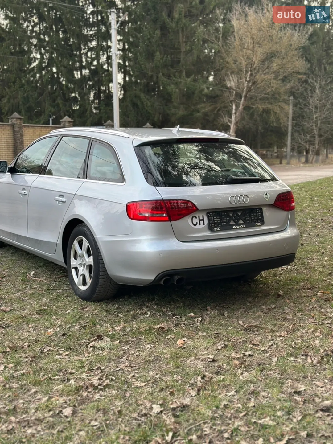 2010 Audi A4 - мініатюра 13