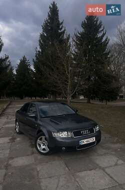 Седан Audi A4 2002 в Дубні