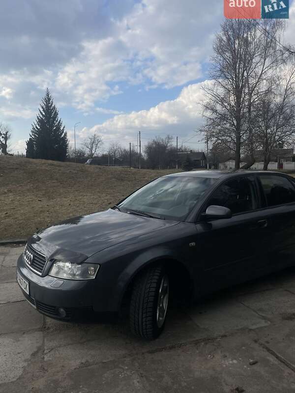 Седан Audi A4 2002 в Дубні фото 3 Седан Audi A4 2002 в Дубні