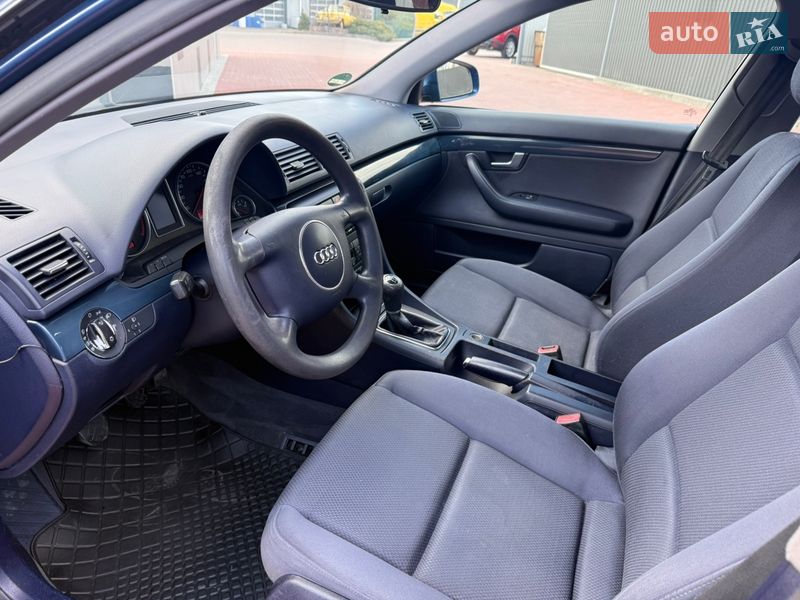 Универсал Audi A4 2004 в Сарнах