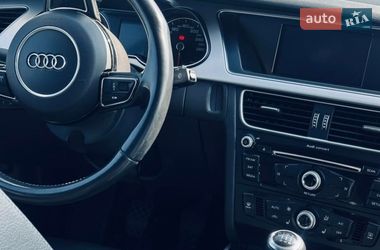 Седан Audi A4 2015 в Рівному