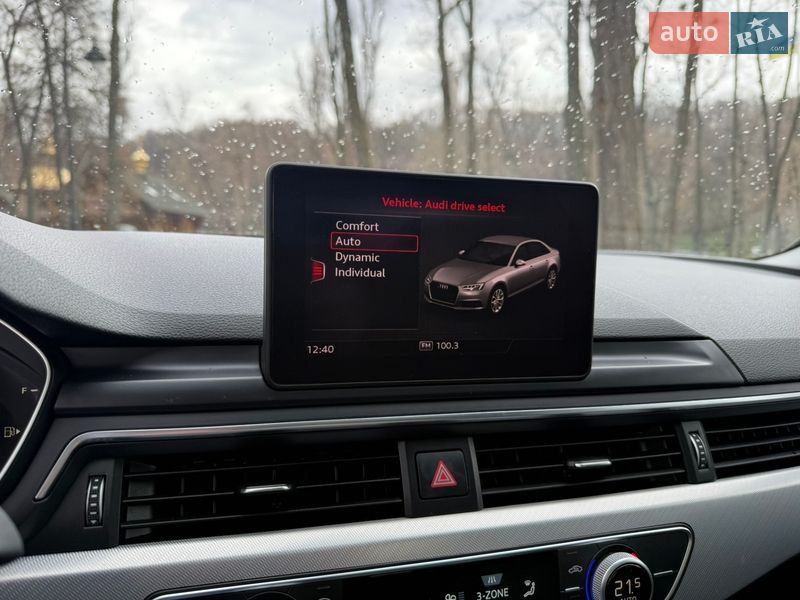 Седан Audi A4 2017 в Киеве