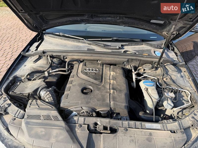 Седан Audi A4 2012 в Львові