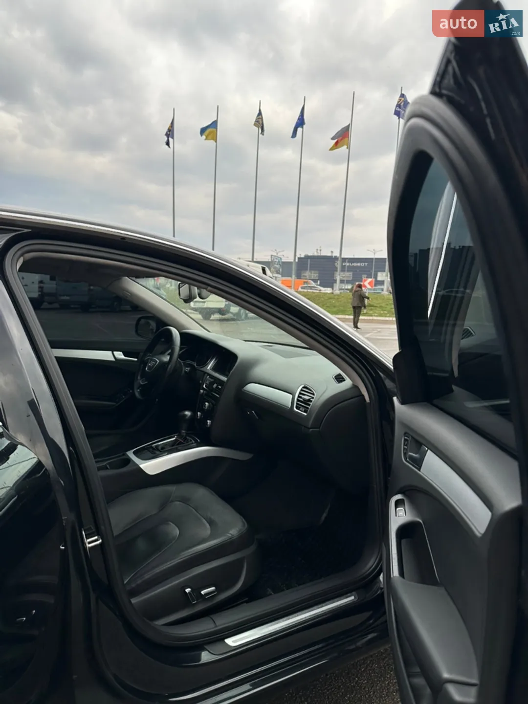 2013 Audi A4 - мініатюра 8