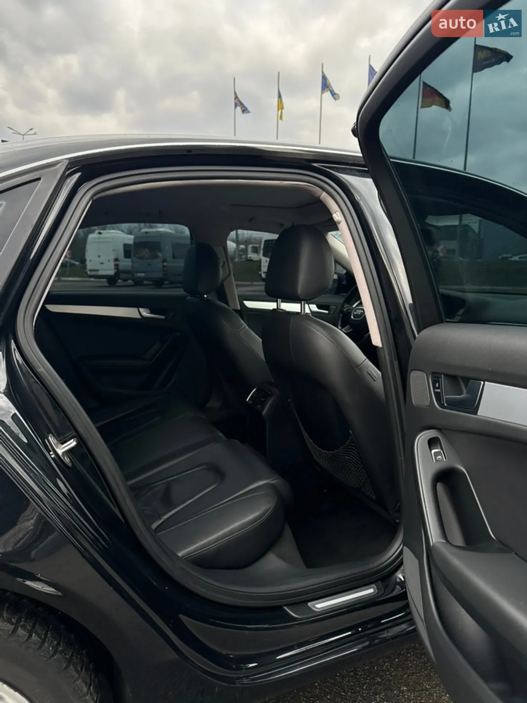 2013 Audi A4 - мініатюра 10