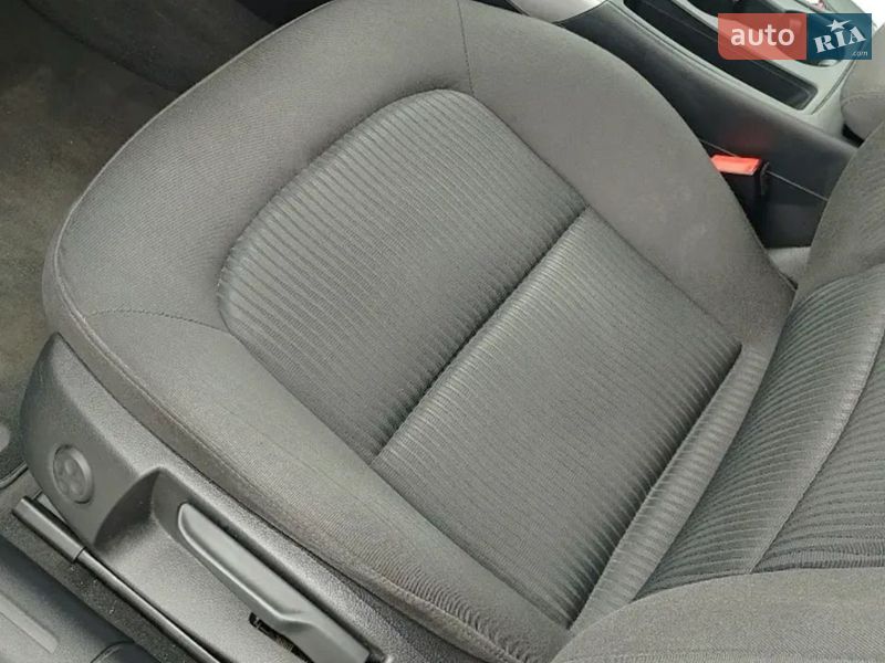 Универсал Audi A4 2012 в Киеве