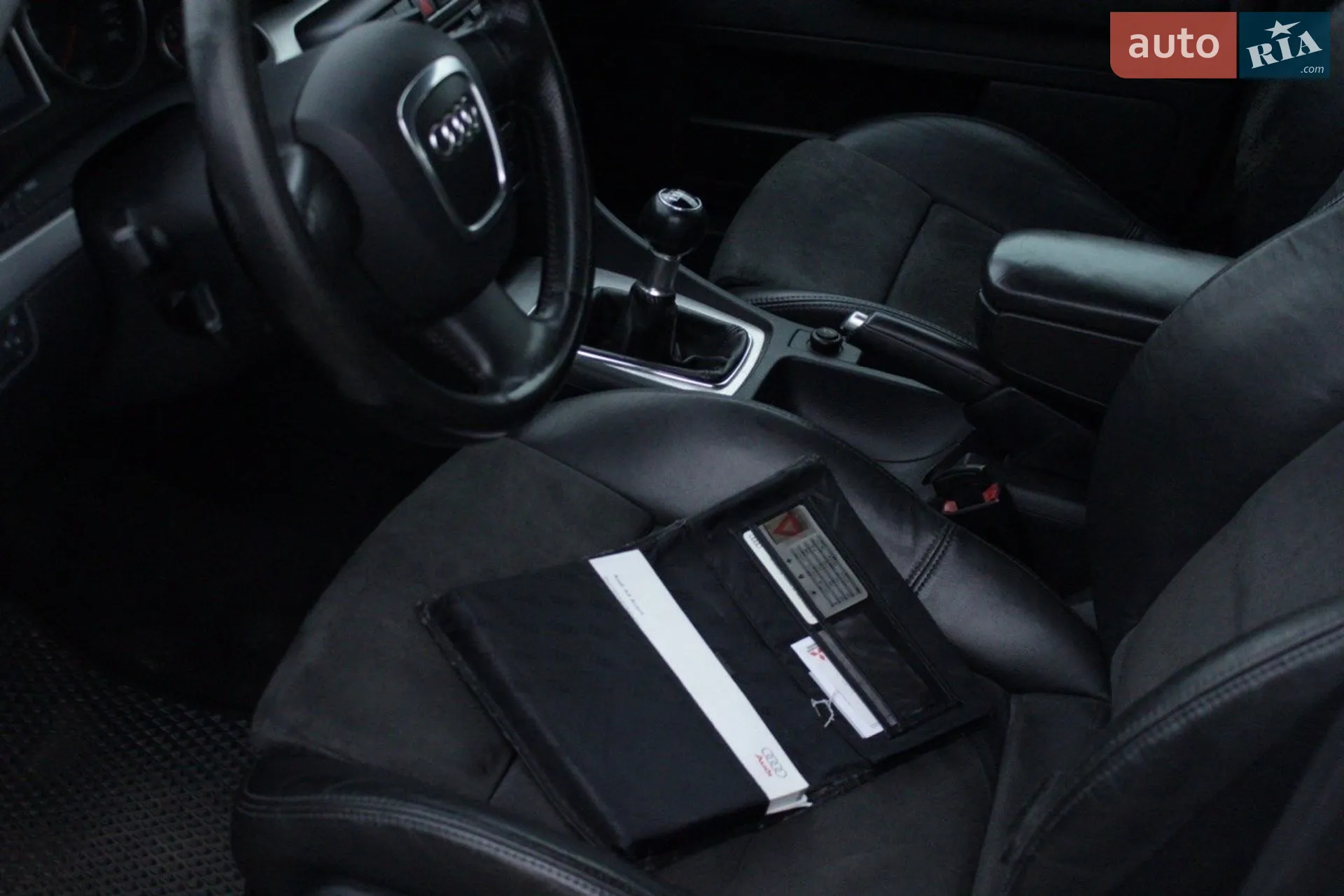 Audi A4 2006 VIN WAUZZZ8E36A039702 фото оголошення 36 з 38