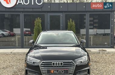 Седан Audi A4 2017 в Львове
