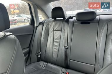Седан Audi A4 2017 в Львове