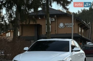 Седан Audi A4 2012 в Дубні