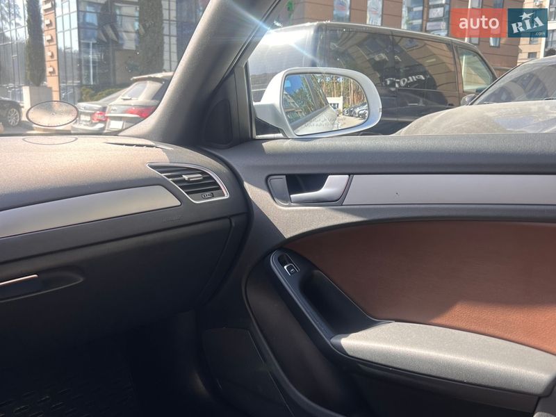Седан Audi A4 2014 в Ирпене