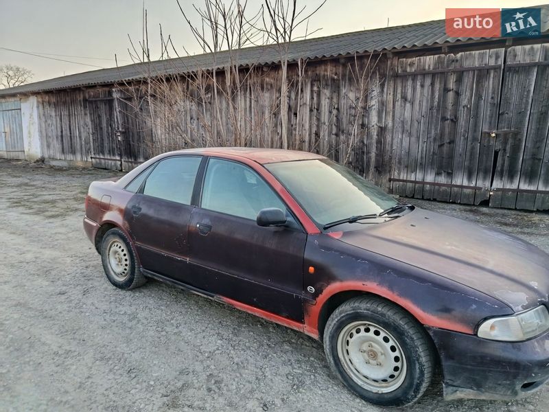 Седан Audi A4 1998 в Новоселице фото 4 Седан Audi A4 1998 в Новоселице