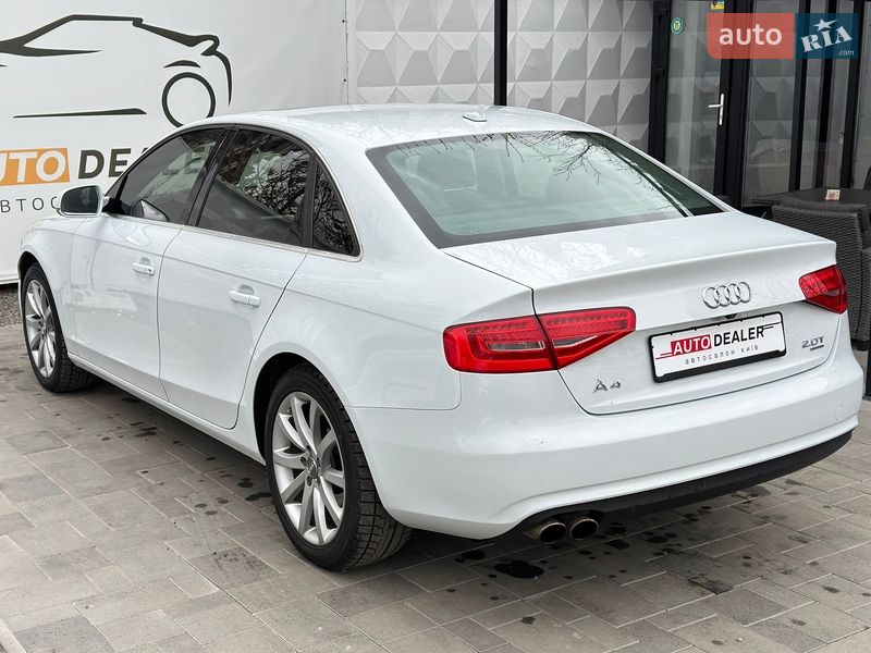 Седан Audi A4 2013 в Києві