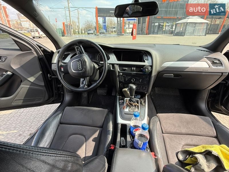 Седан Audi A4 2010 в Полтаві