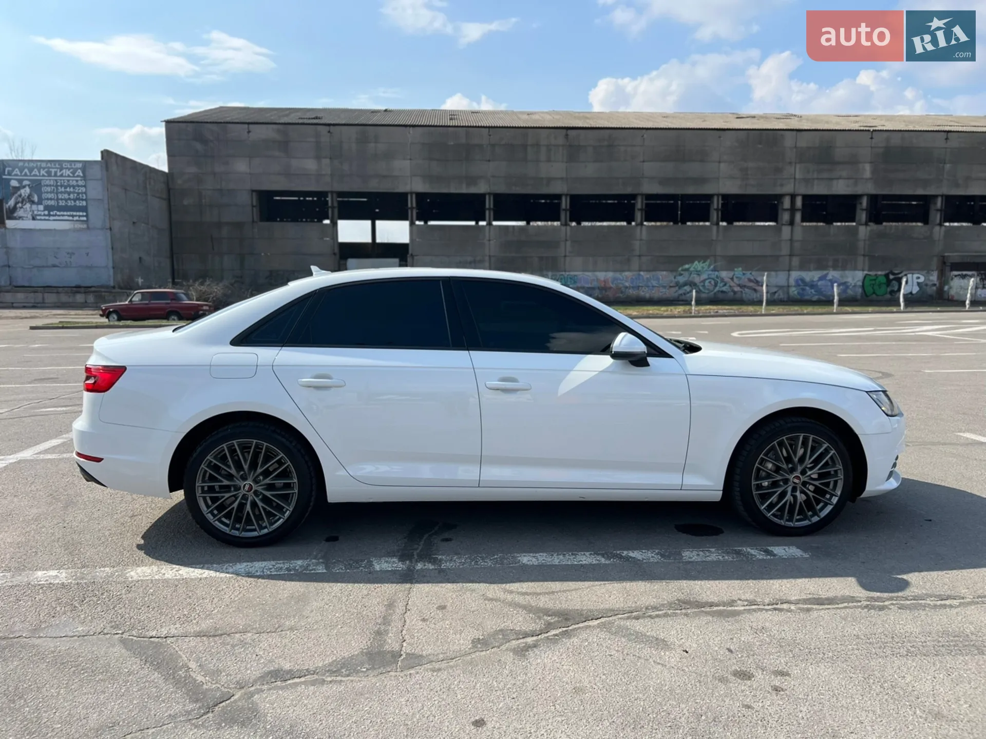 2016 Audi A4 - мініатюра 2