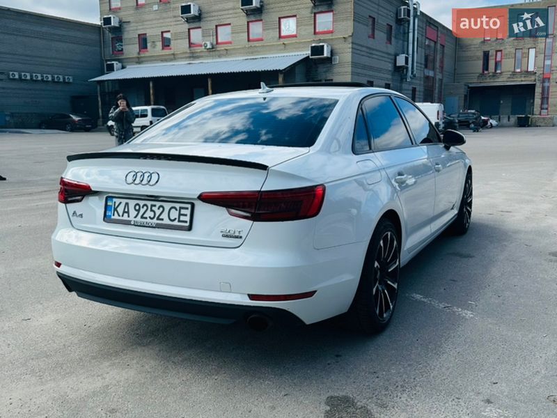 Седан Audi A4 2017 в Дніпрі