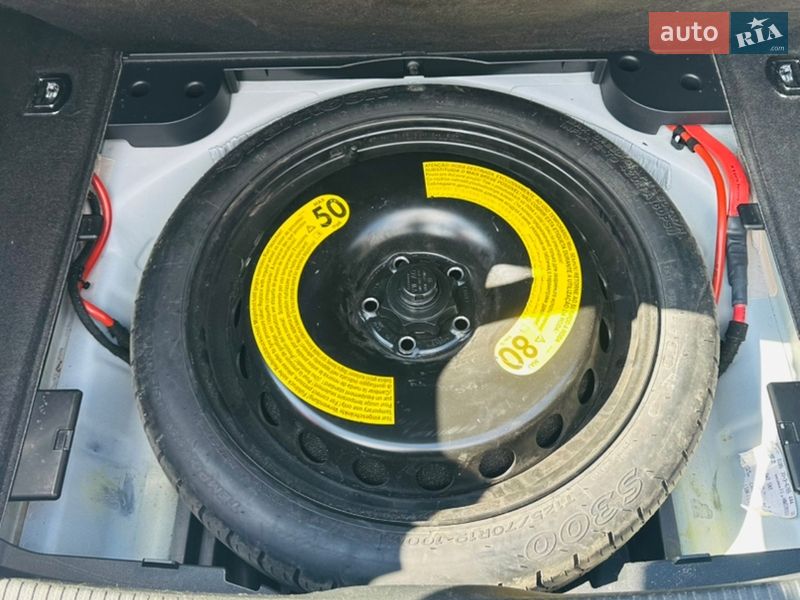 Седан Audi A4 2017 в Дніпрі