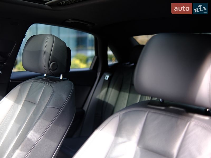Седан Audi A4 2019 в Києві
