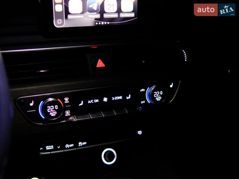 Седан Audi A4 2019 в Києві