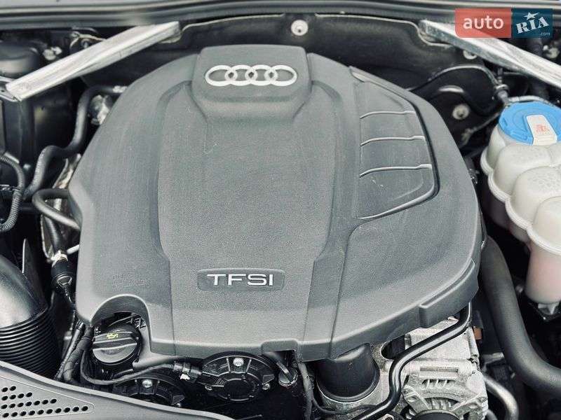 Седан Audi A4 2016 в Кременчуге