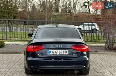 Седан Audi A4 2013 в Львове