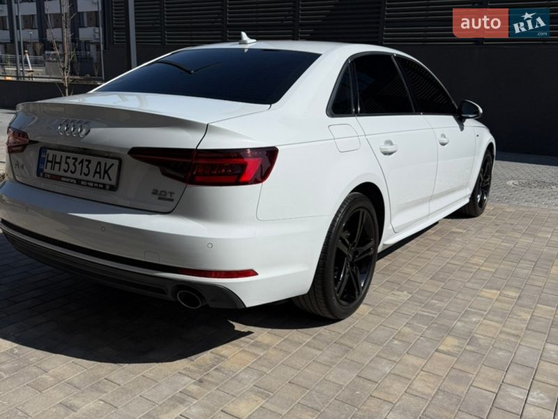Седан Audi A4 2017 в Одессе